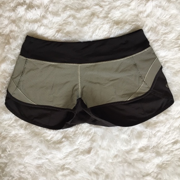 Lululemon reflective speed shorts - Picture 4 of 9